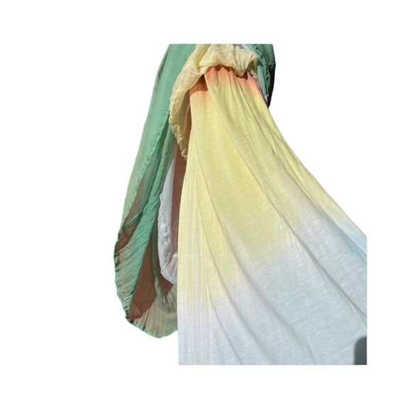 Letarte Ombre Layered Chiffon Halter Dress - Picture 5 of 13